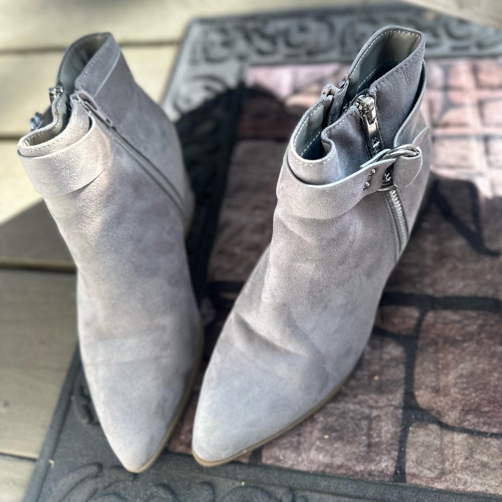Women’s Size 6